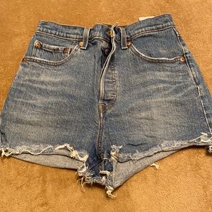 Levi’s rib cage short (extra high waist). Gently worn.